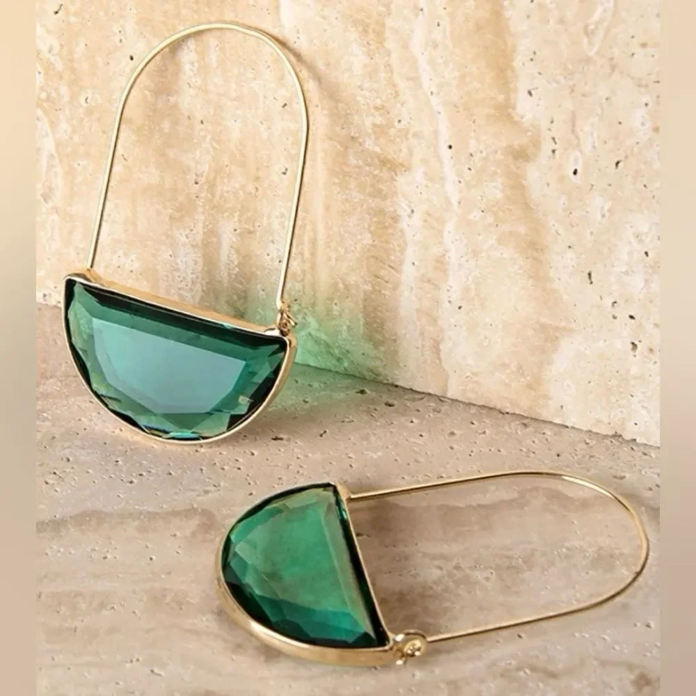 ✨🆕✨ Boho Chic Crescent Hoop Glass Earrings in Green, Red, Pink, Amber, Clear ✨